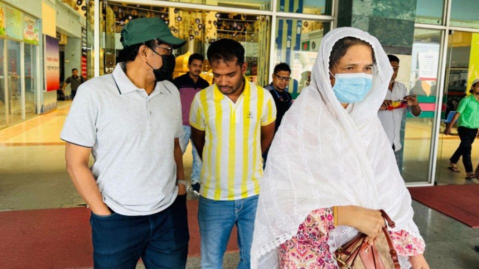 তামিমকে দেখতে হাসপাতালে সাকিবের বাবা-মা